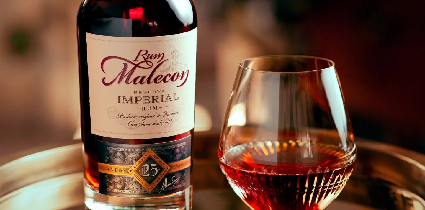 rhum-panama-malecon-verre.jpg