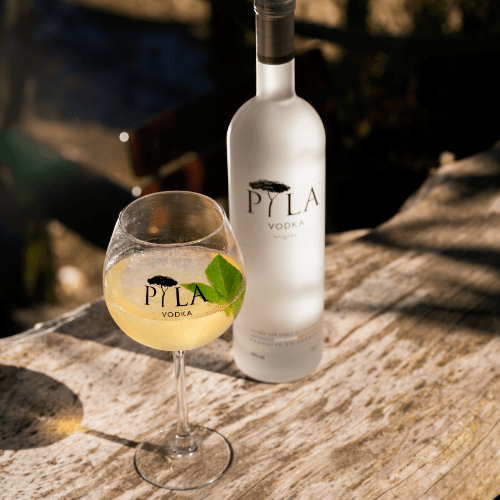 Cocktail (3).png