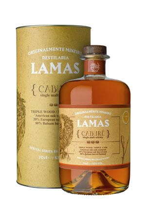 rhum-Lamas-Cabure-bouteille etui.jpg