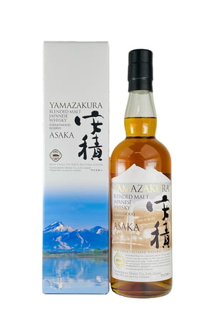 whisky-japon-yamazakura-blended-malt-sherrywood-reserve.jpg
