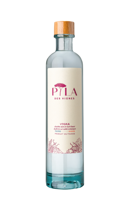 vodka-pyla-des-vignes-bouteille.jpg